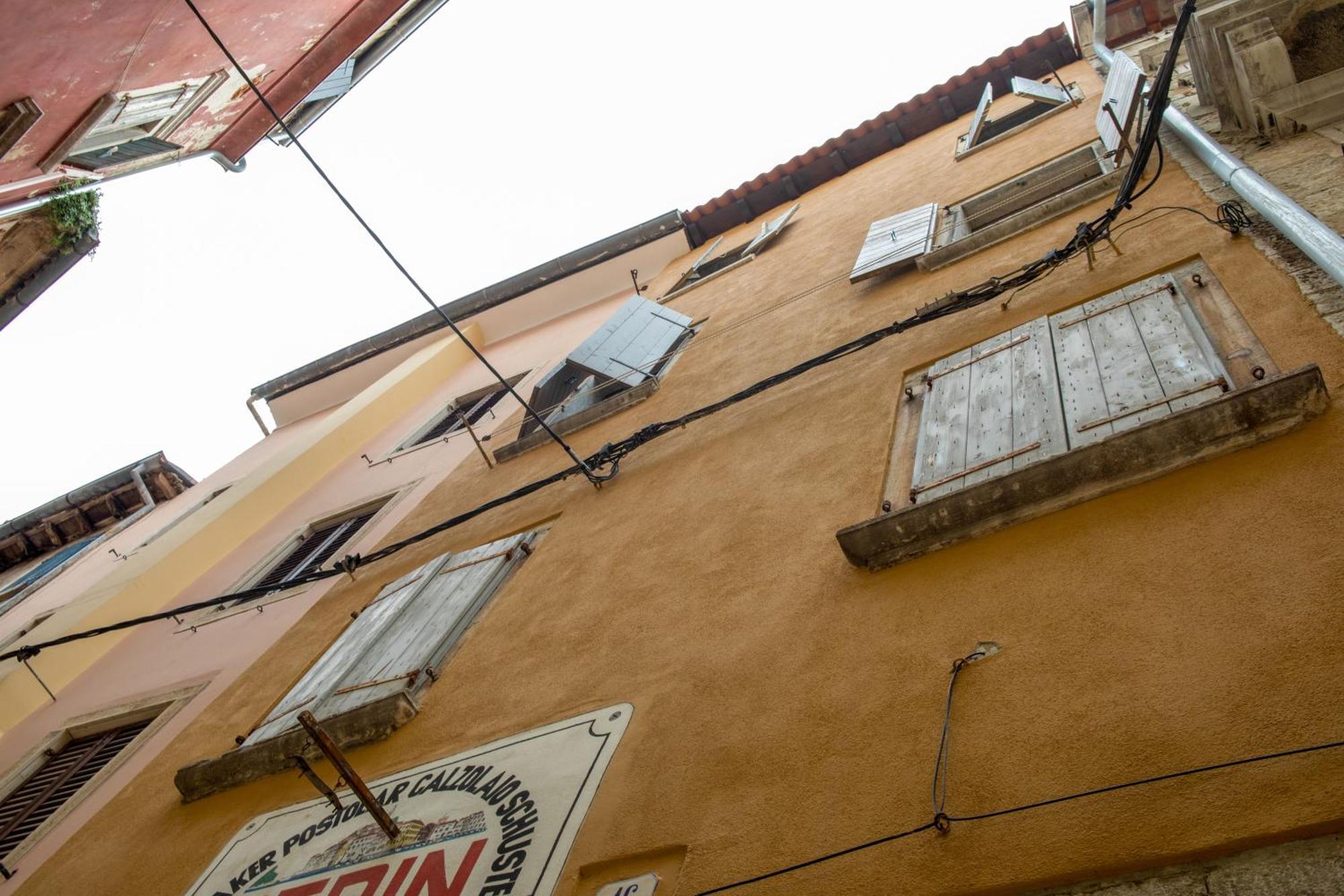 Casa Kaligari History Apartment Rovinj Luaran gambar