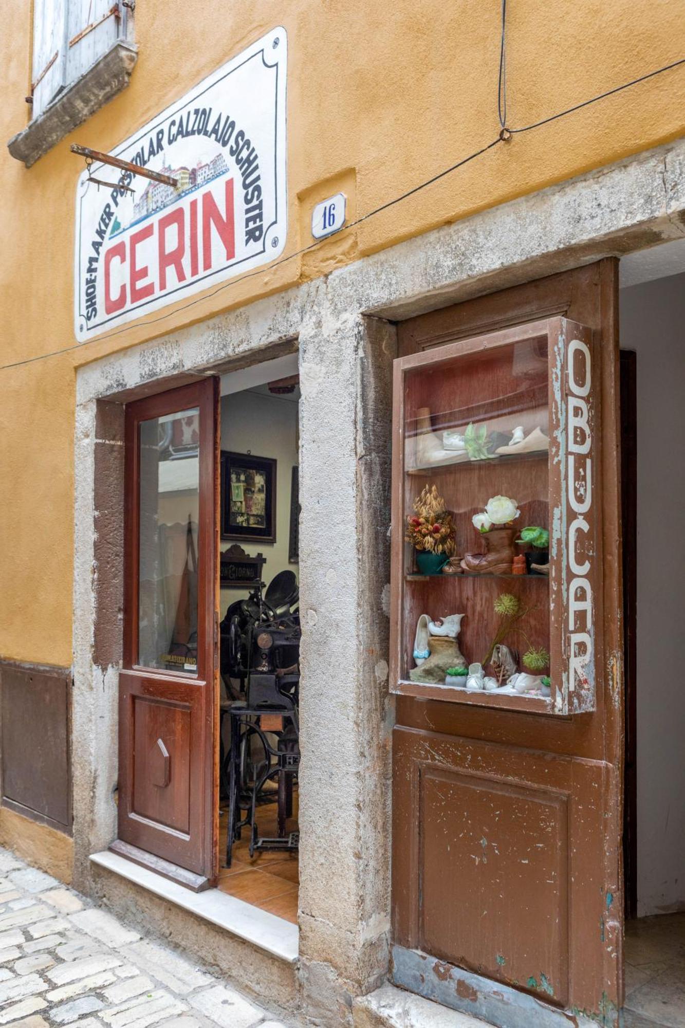 Casa Kaligari History Apartment Rovinj Luaran gambar